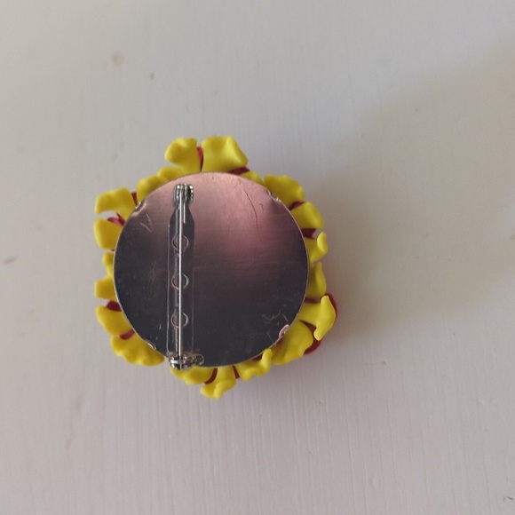 Luxulite Flower Brooch - Picture 2 of 4